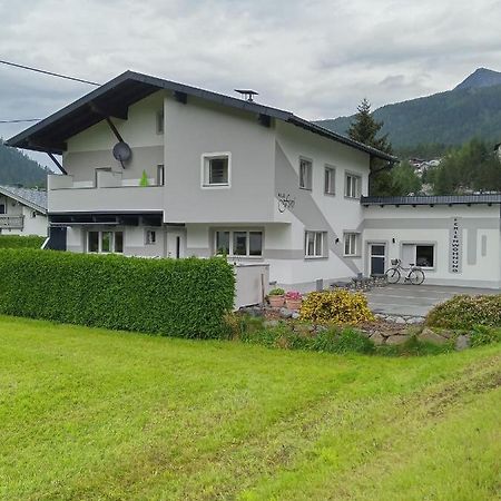 Haus Fini Apartment Langenfeld Exterior photo