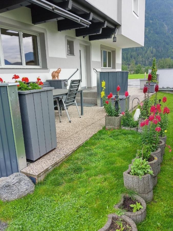 Haus Fini Apartment Langenfeld Exterior photo
