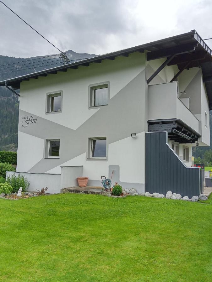 Haus Fini Apartment Langenfeld Exterior photo